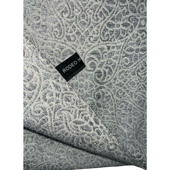 Rodeo Home Silver And White Table Runnner Gray Back 88”X‎ 16” - Picture 2 of 3